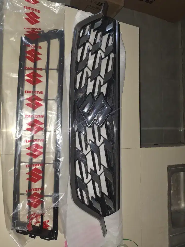 grill depan dan bawah ertiga new