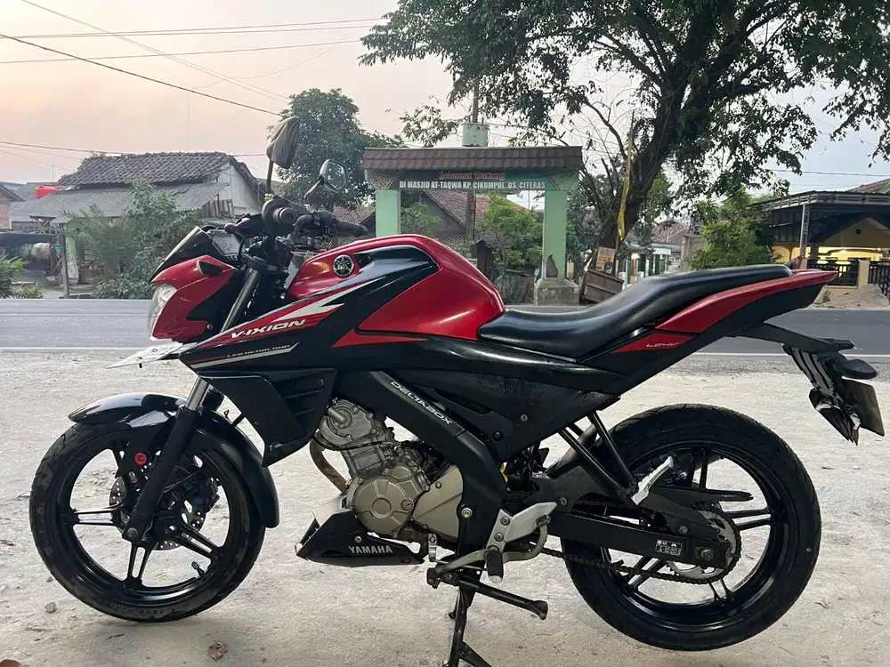 VIXION R TAHUN 2017