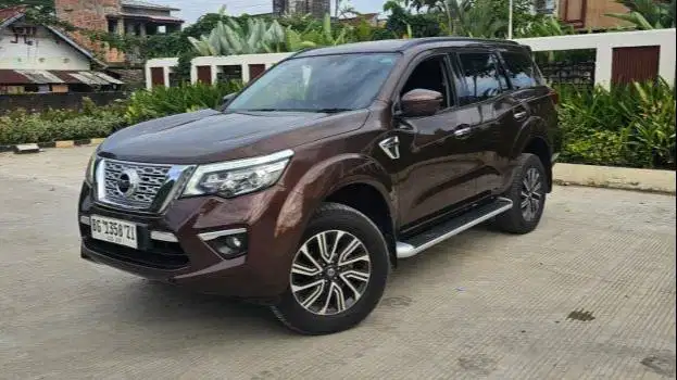 NISSAN TERRA 2.5 VL A/T 2018/2019