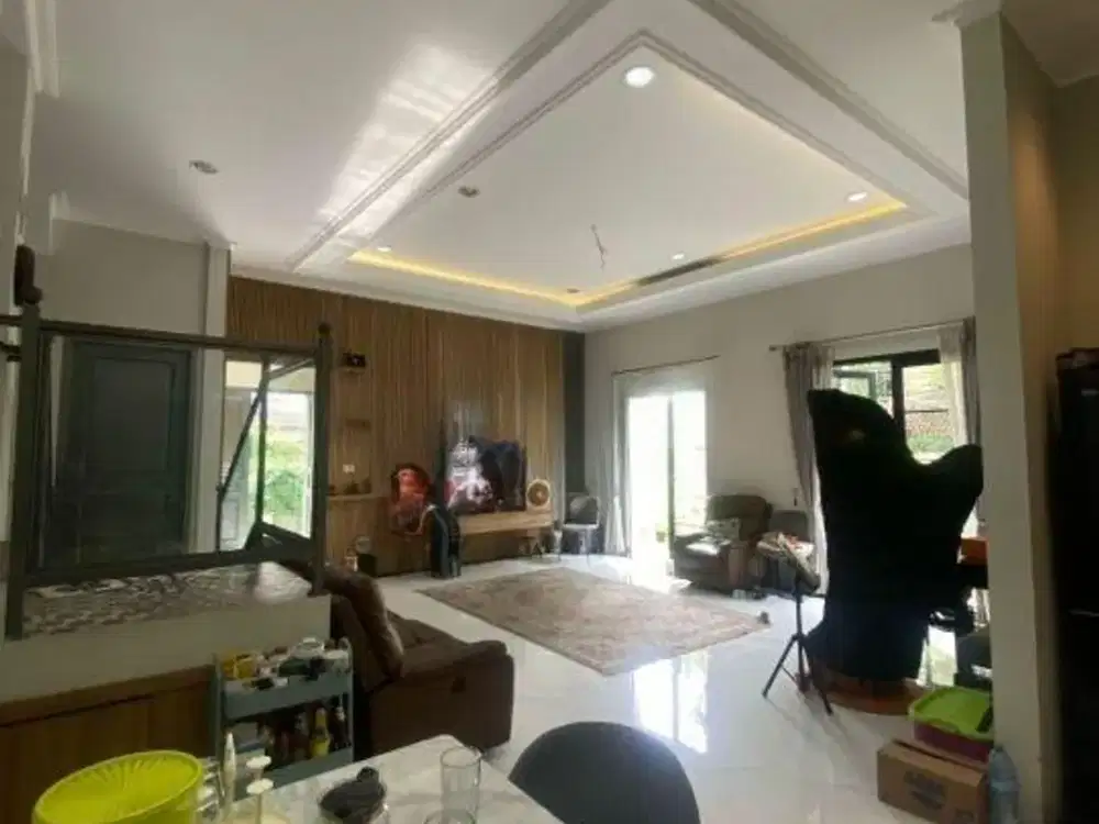 Rumah Modern Minimalis 3 Lantai di Tomang, Jakarta Barat