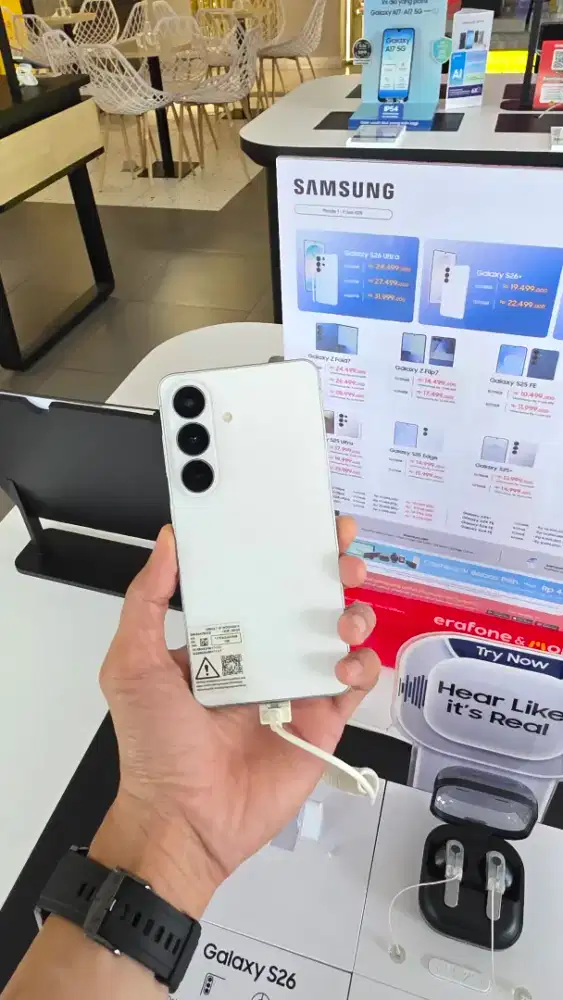 Samsung galaxy s26 free buds,fit& adaptor
