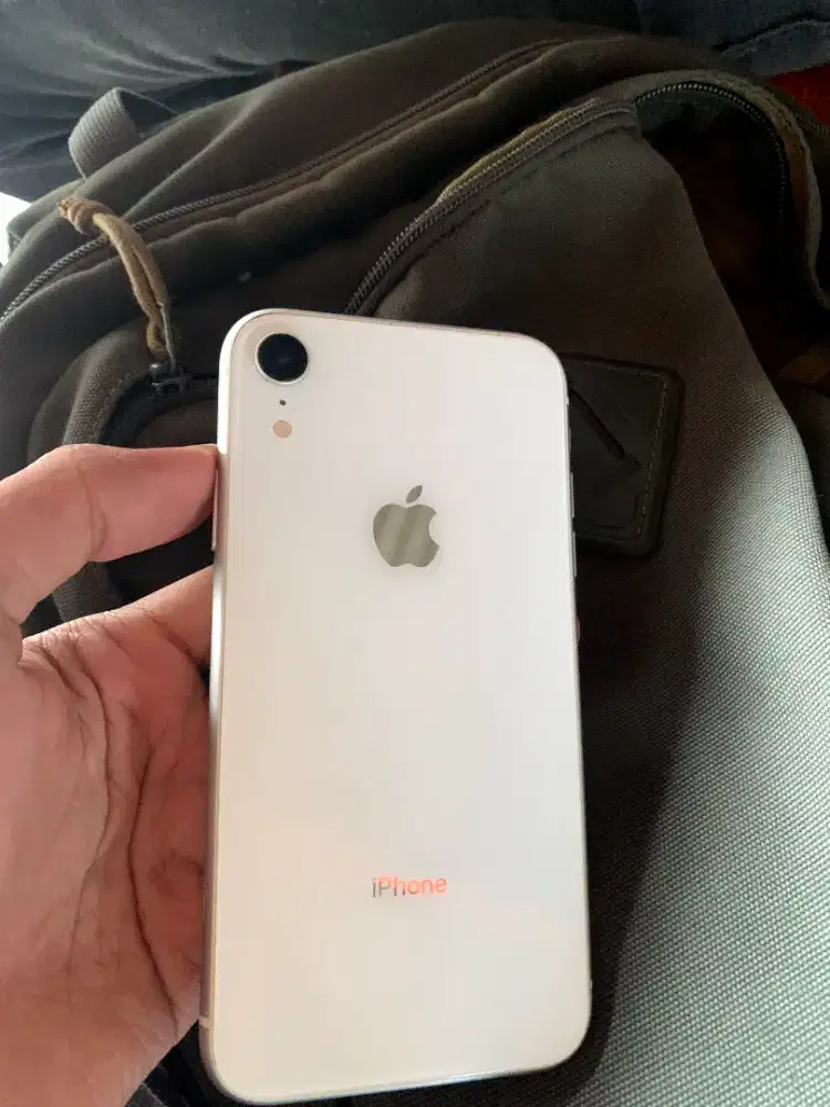 iPhone Xr 128 White