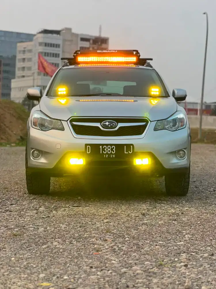 SUBARU XV 2.0 CROSSTREK AT 2013 SILVER