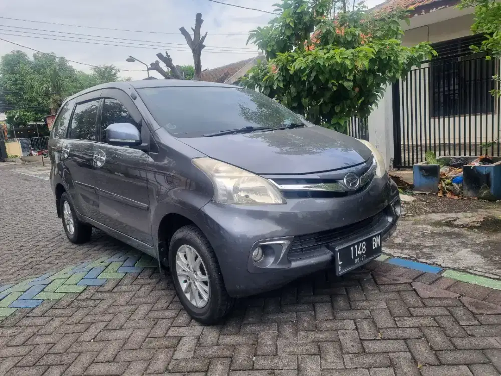DAIHATSU XENIA 1.3 type R Manual 2012