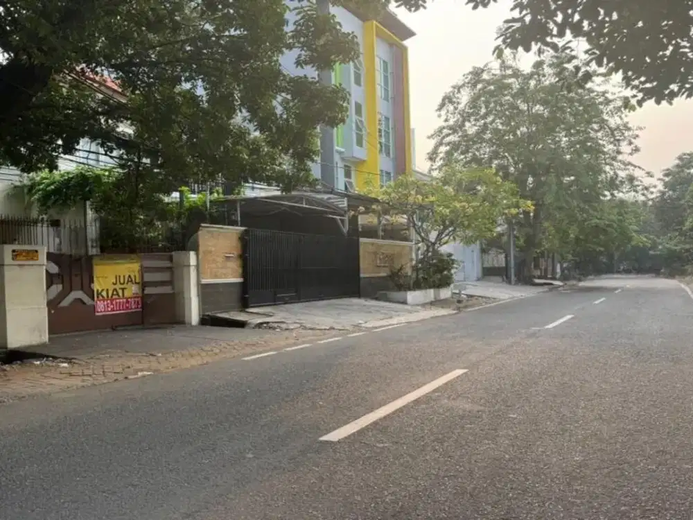 Rumah Jalan Utama Gelong, Tomang, Seberang Cp, Hit. Tanah, Jakarata Barat