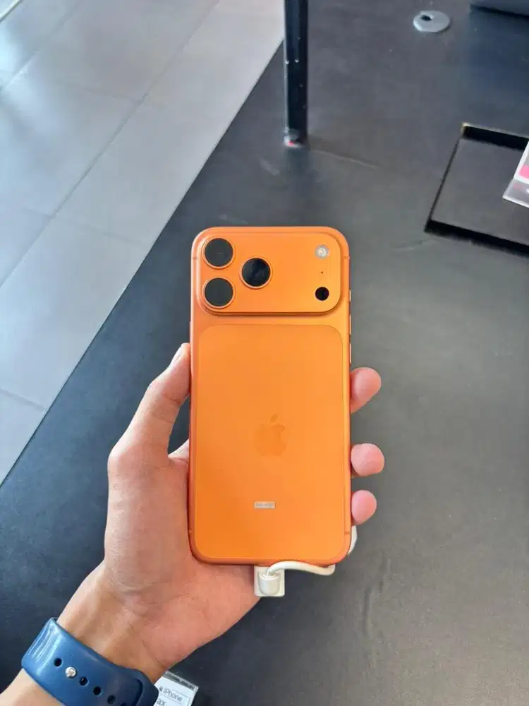 IPHONE 17 PRO MAX 256 NEW IBOX BISA KREDIT