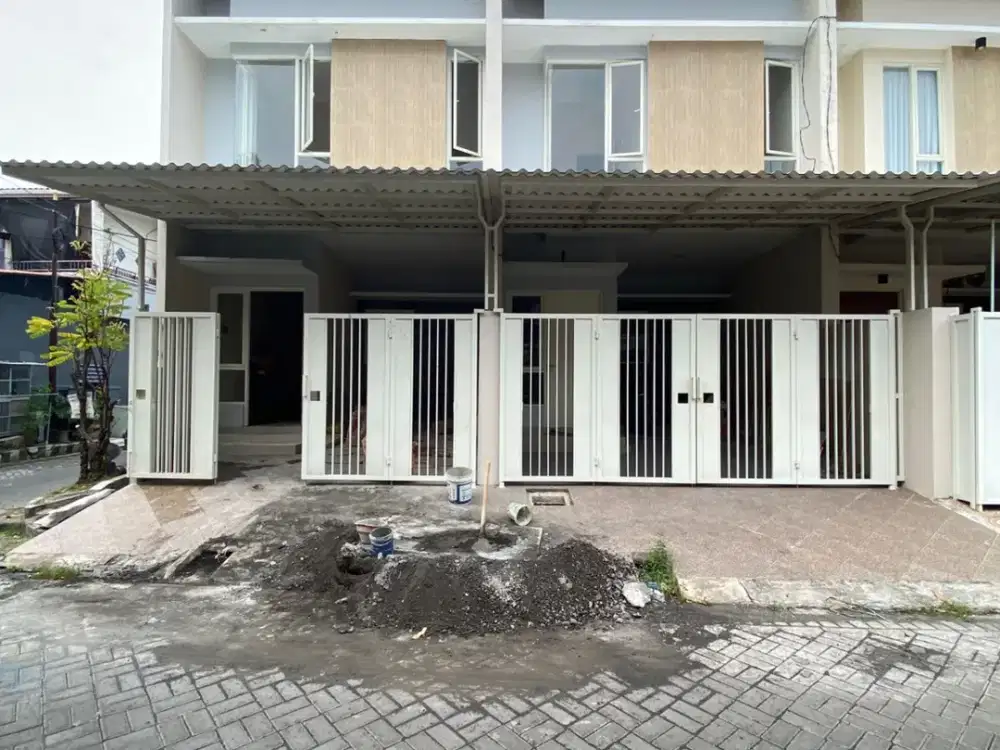Rumah Baru Minimalis 900jt an, Rungkut Menanggal Harapan, SHM, 2 lantai
