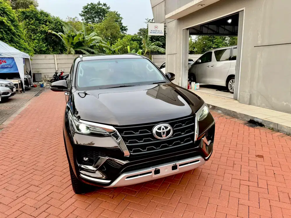 Toyota fortuner VRZ 2.4 diesel 2021 AT phantom brown metallic