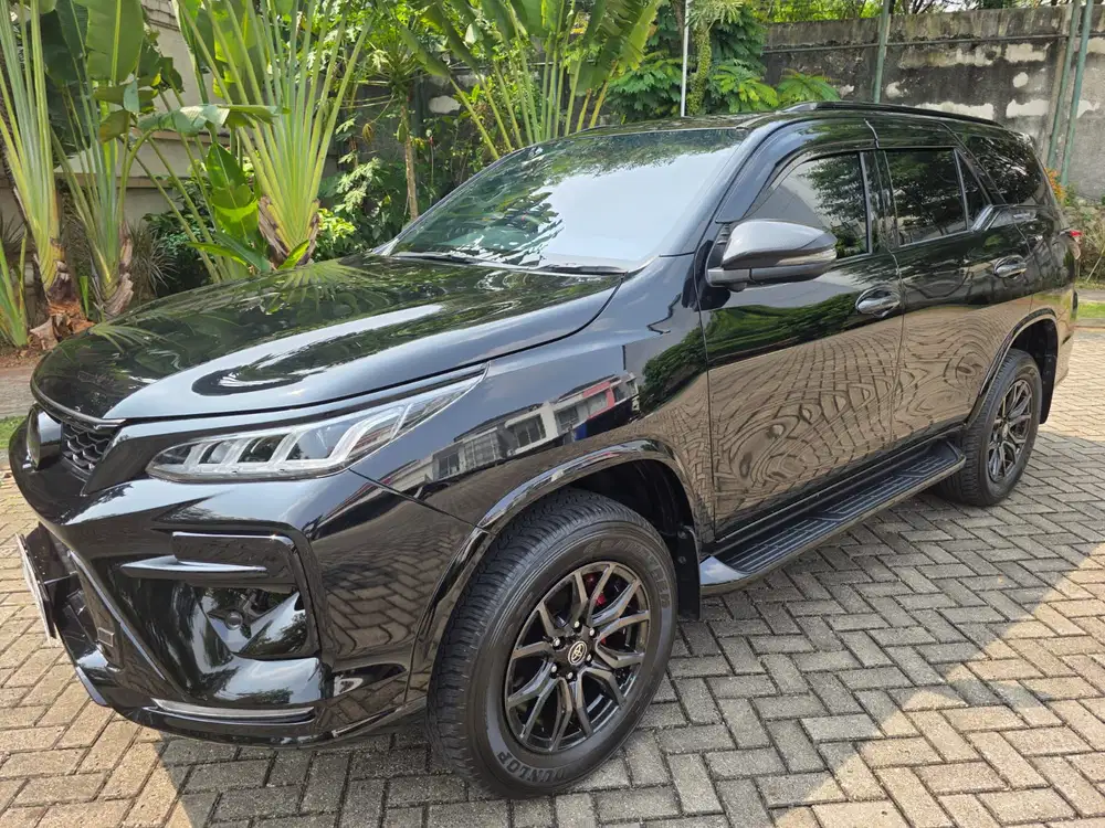 Low Km 5000 Fast Sale Toyota Fortuner Legender 2.8 GR TSS 4x4 2025