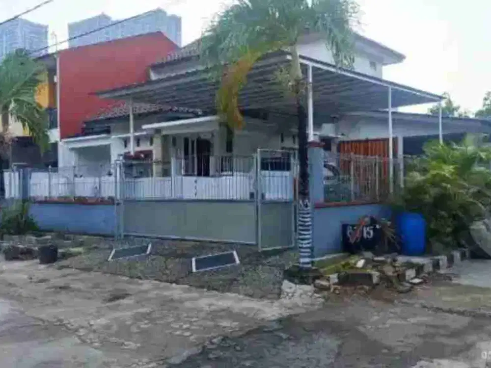 RUMAH MEGAH DI GALAXY