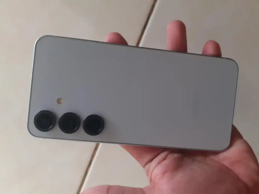 Samsung s25 basic 12/256