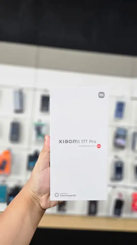 Xiaomi 17 Ram 12/512GB Free Headphone !! New BNIB Garansi Resmi