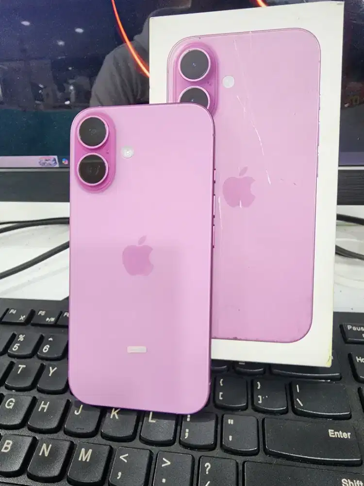 Iphone 16 128gb ibox baru beberapa hari bisa tukar tambah