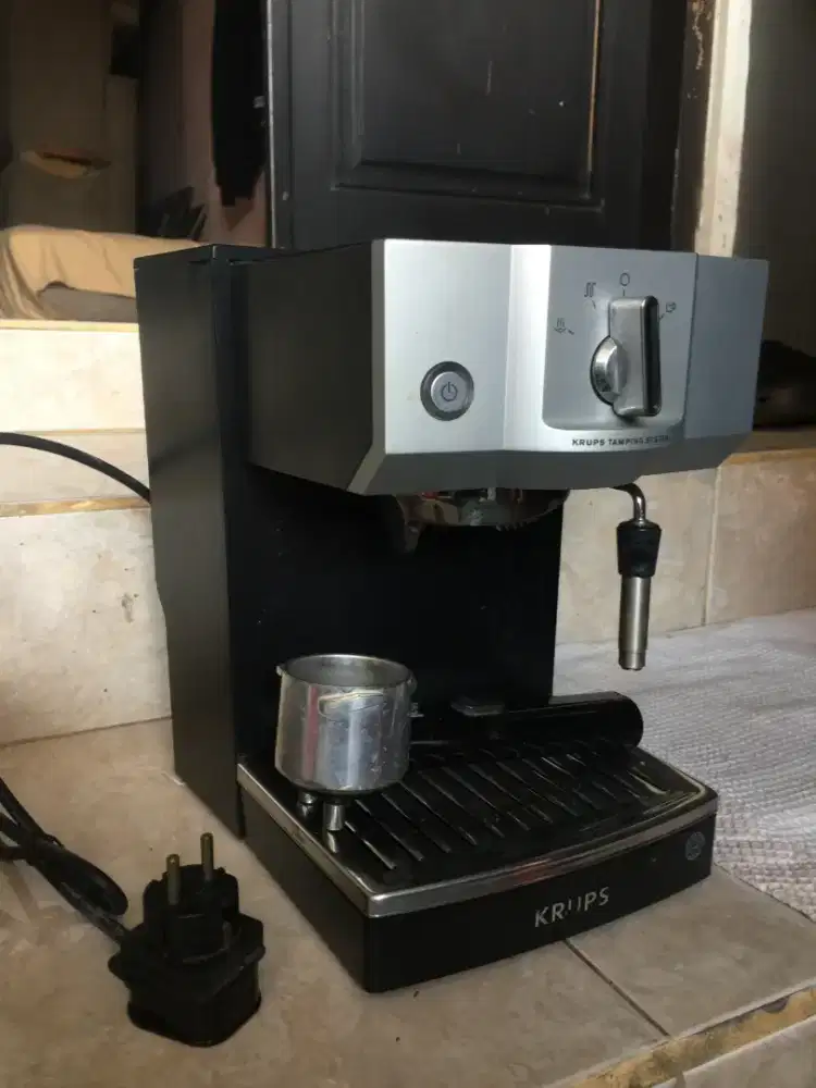 Jual Cepat Mesin Kopi Espresso merek Krup Fungsi normal