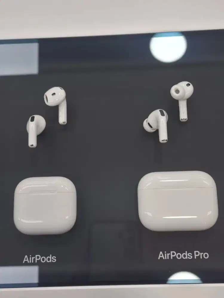 AIRPODS 4 DAN AIRPODS PRO 3