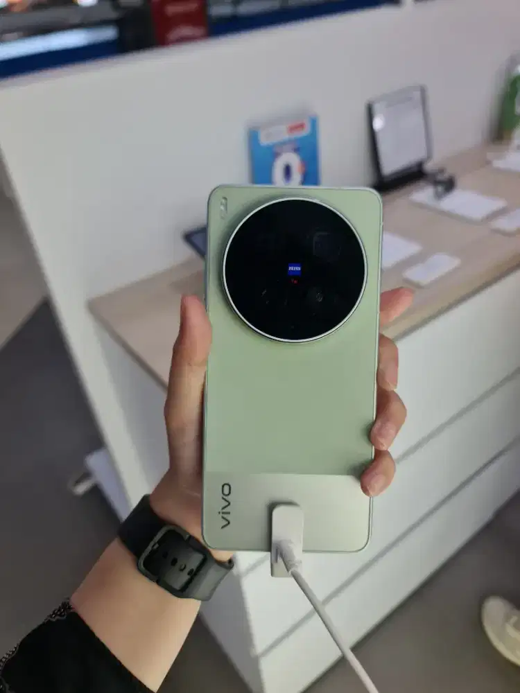 Vivo X300 ultra 512 garansi resmi