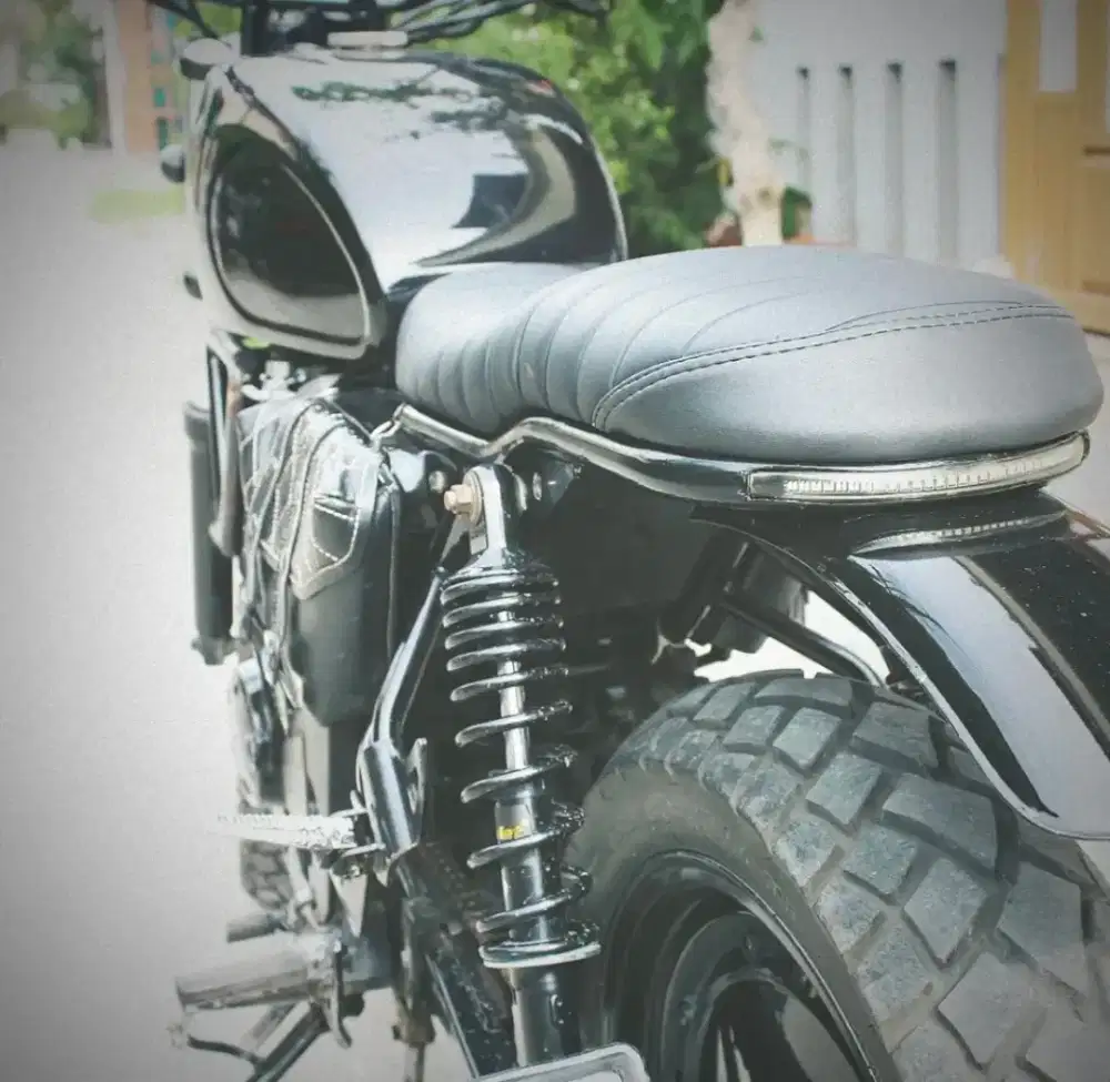 MOTOR CUSTOM BYSON