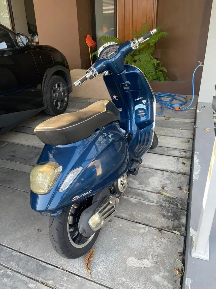 2022 vespa sprint
