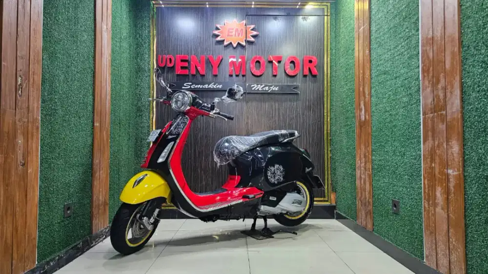 UD ENY MOTOR - Piaggio Vespa Primavera Mickey Mouse thn 2023 istimewa