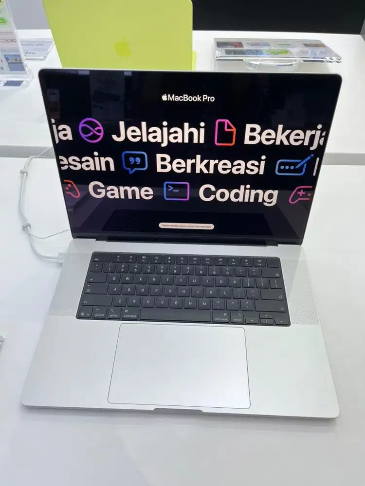 CICILAN MACBOOK PRO M5(16inch) 24/1TB