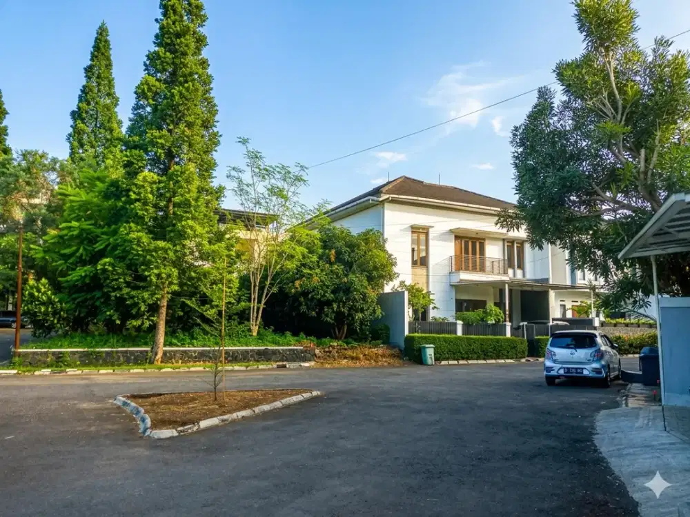 Rumah Sejuk Bandung Utara: 2 Lantai Dalam Kompleks Gegerkalong, Strategis Dekat Kampus & Tol
