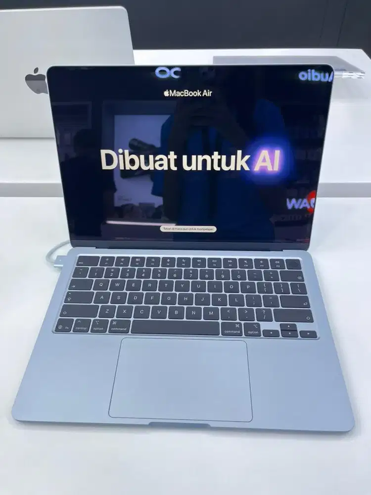 CICILAN MACBOOK AIR M5(13,6 inch) 16/512GB