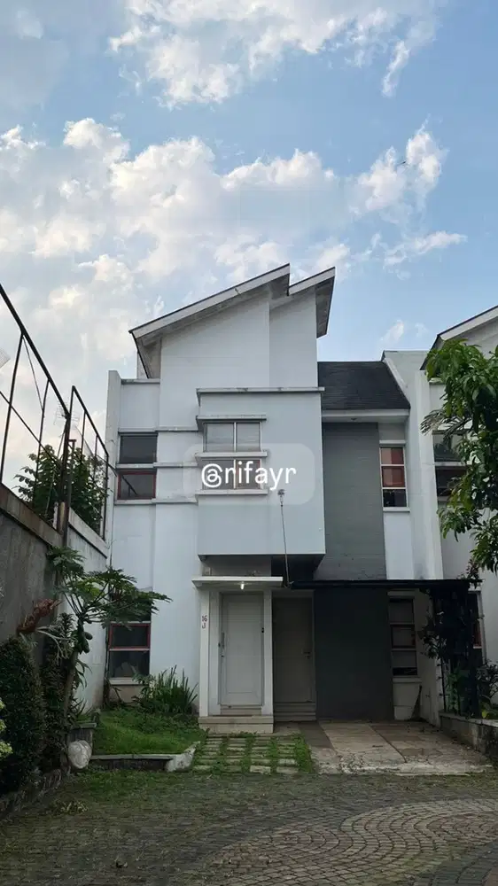 Dijual Rumah Strategis Minimalis Asri di Sukajadi - Setiabudi Bandung