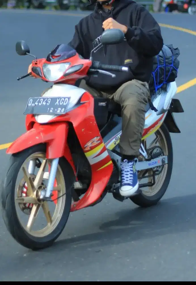 Suzuki satria 2004