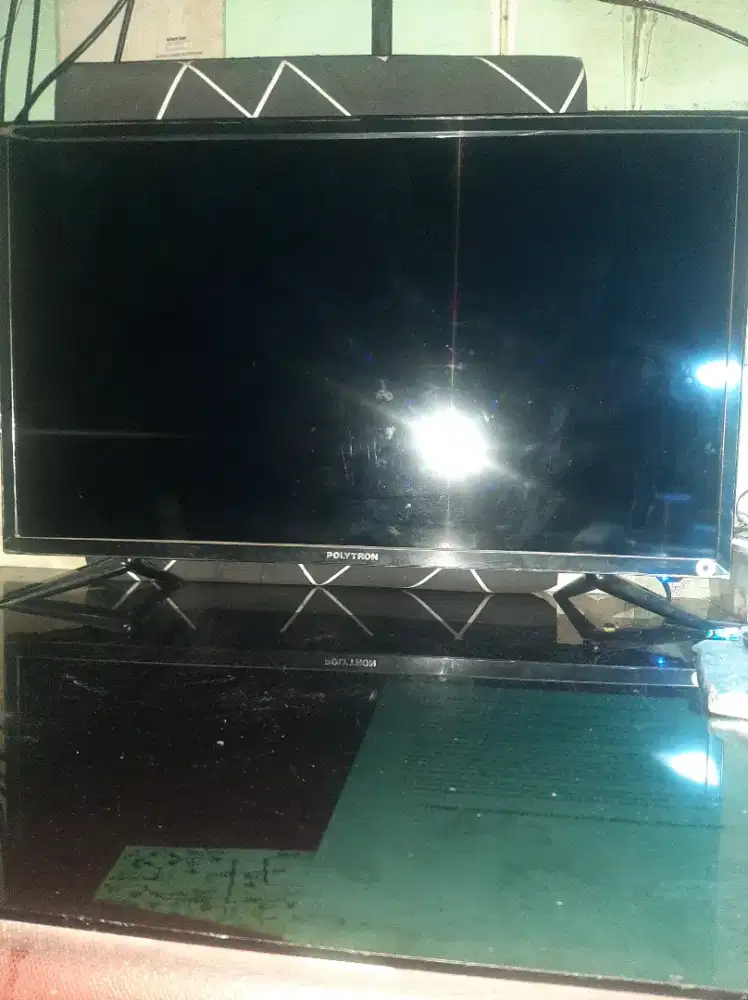 TV LED DIGITAL POLYTRON 32 INCH