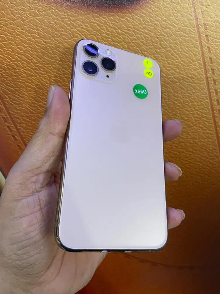 Second IPHONE 11 PRO 256gb GOLD INTER WIFI ONLY Mantapp