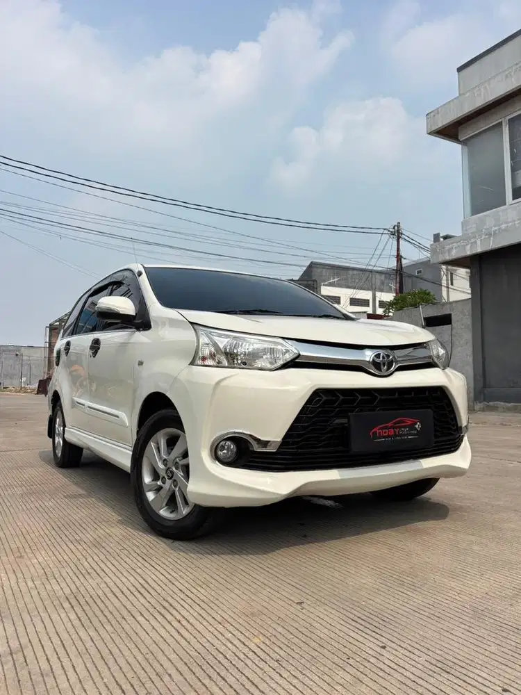 Toyota Avanza Veloz 1.3 2018 Automatic ( Putih Metalik )