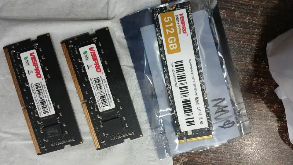 RAM SODIM DDR4 8GB 3200 & SSD 512GB