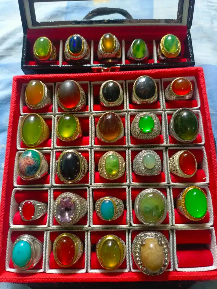 Cincin batu permata akik giok berkualitas