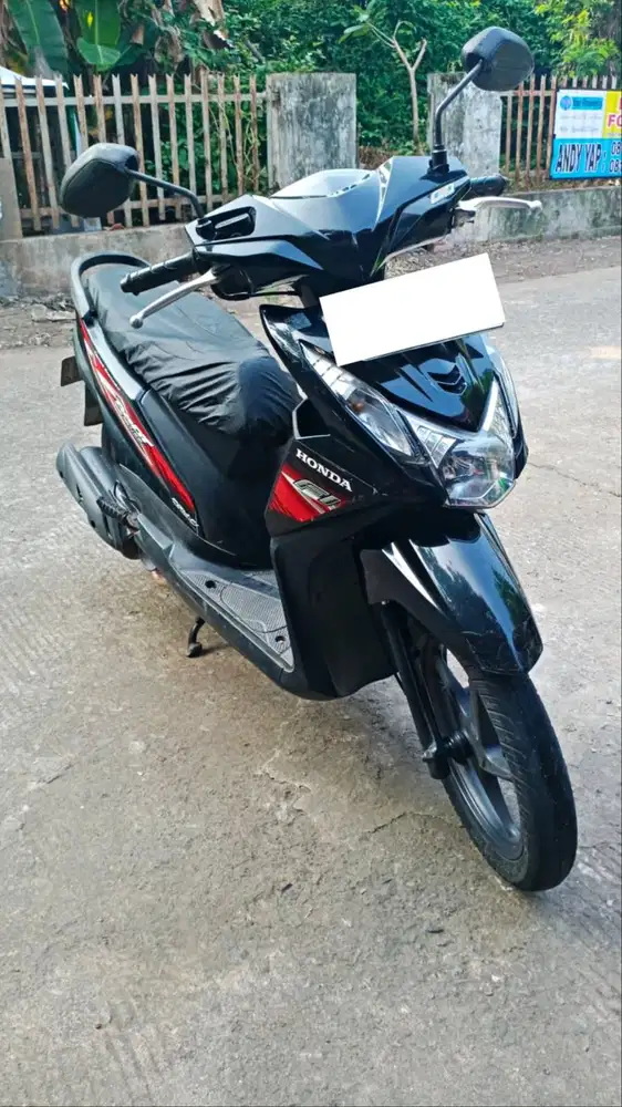 Honda Beat FI 2014 Hitam