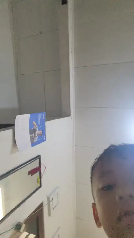 Babysitter 4 tahun dan 1,5 bulan