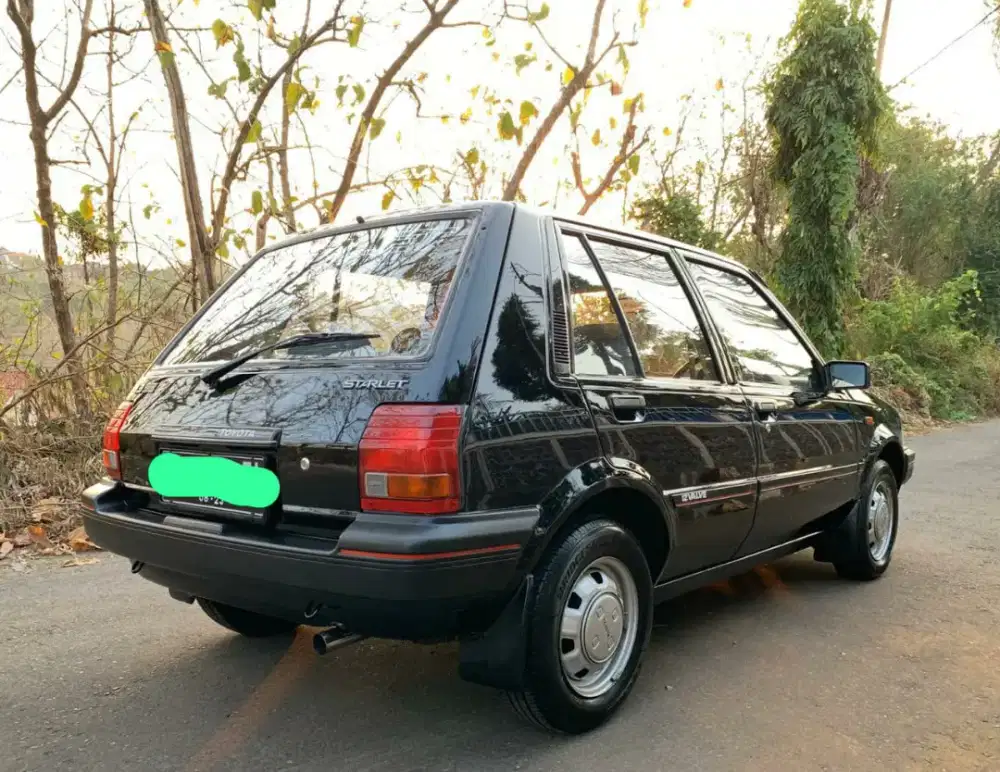 Dijual Starlet Kotak Antik