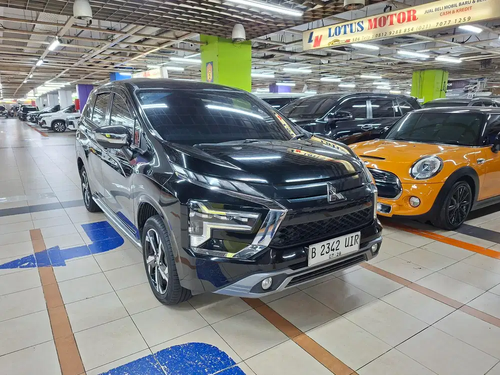 Xpander ultimate matik 2023 hitam
