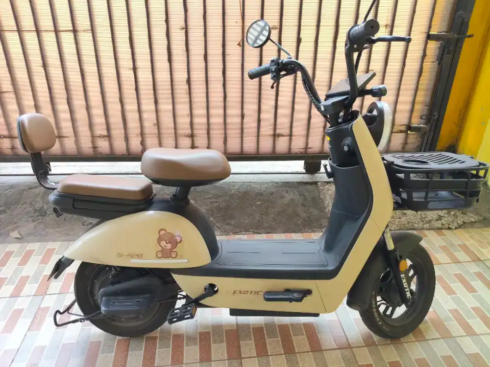 Motor Listrik merek Exotic bisa NEGO