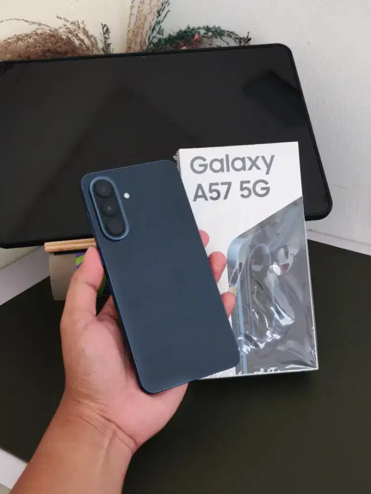 Samsung A57 5G navy 8/256gb fullset like new