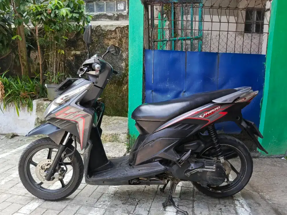 Vario tecno 110 karbu thn 2011 komplit