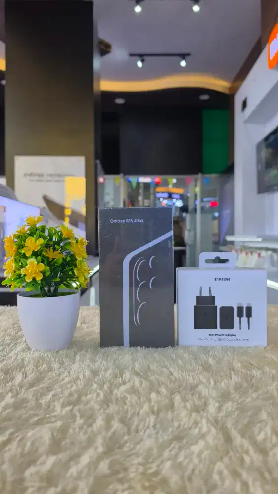 FREE ADAPTER ORI 45W! SAMSUNG GALAXY S26ULTRA 12/512GB GARANSI SEIN