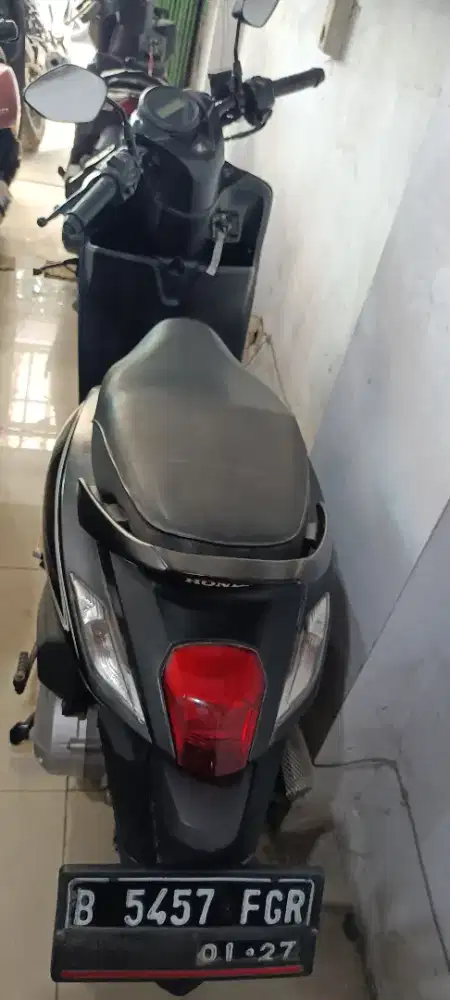 Dijual Cash Kredit Honda Genio ISS Tahun 2022