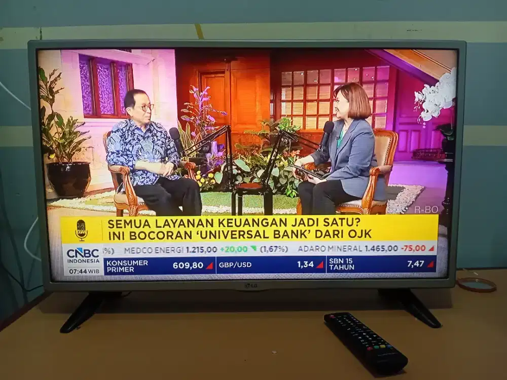 Tv led. LG. 32 inc siaran sudah digital