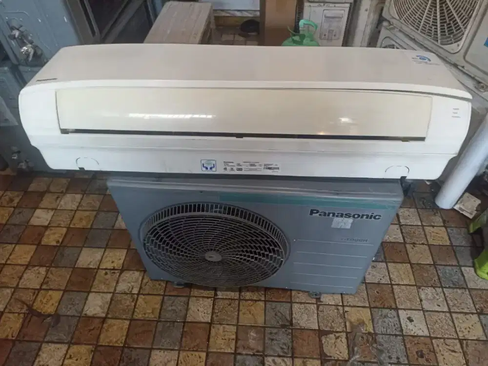 AC Panasonic 2pk Second. Unit only bisa plus pasang