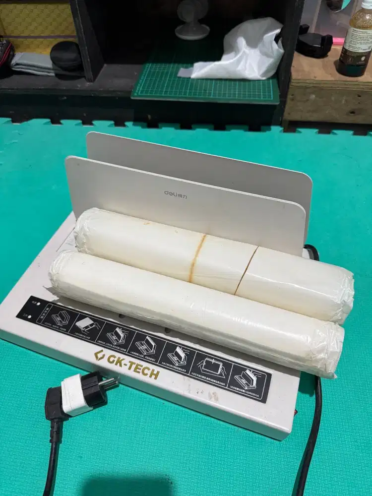 Mesin Jilid Lem Panas Bending Buku Skripsi GK-Tech