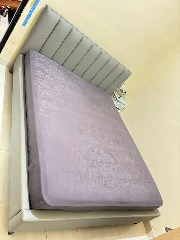 Selma Pocket Springbed Putih