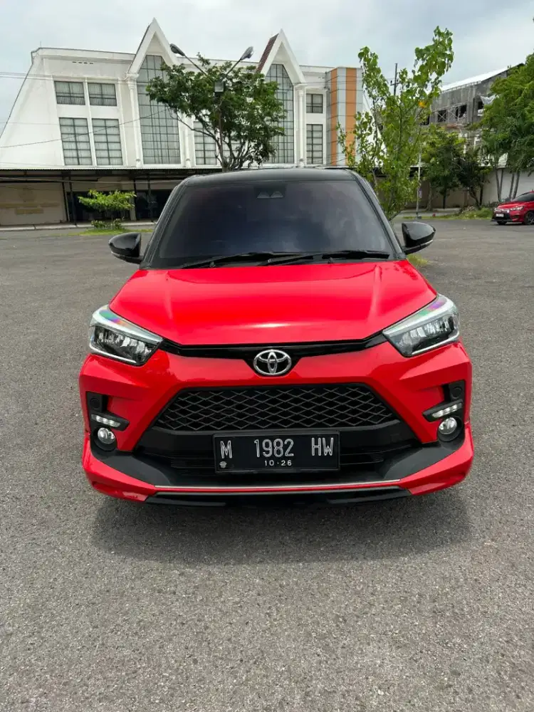 DP 30 JT TOYOTA RAIZE 1.0 TURBO GR SPORT TSS TWO TONE MATIC / AT 2021