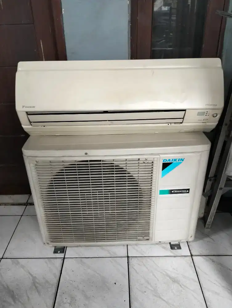 ac split 1 pk daikin mulus ori