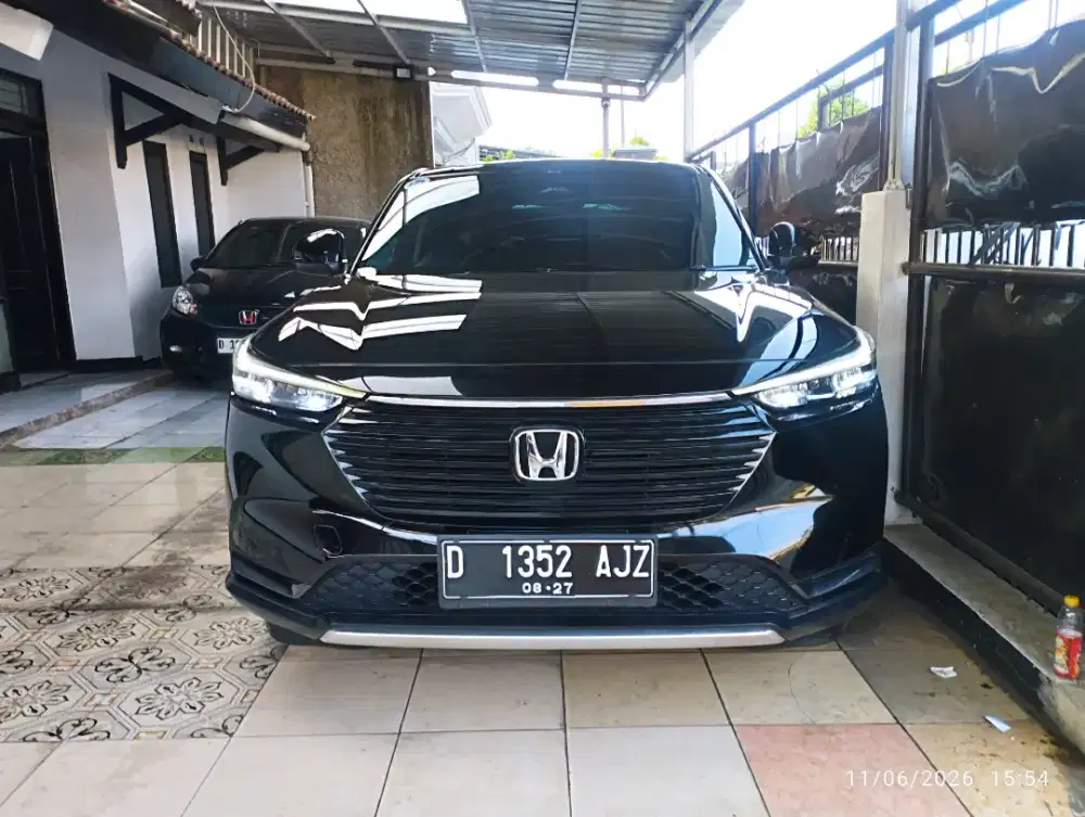 Mulus new HR-V E CVT 2022