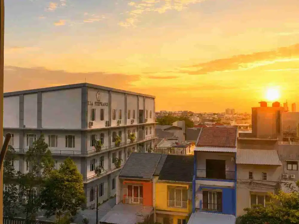 Dijual Apartemen Palm Mansion,JAMINAN SEWA,HARGA TERBAIK!!!
